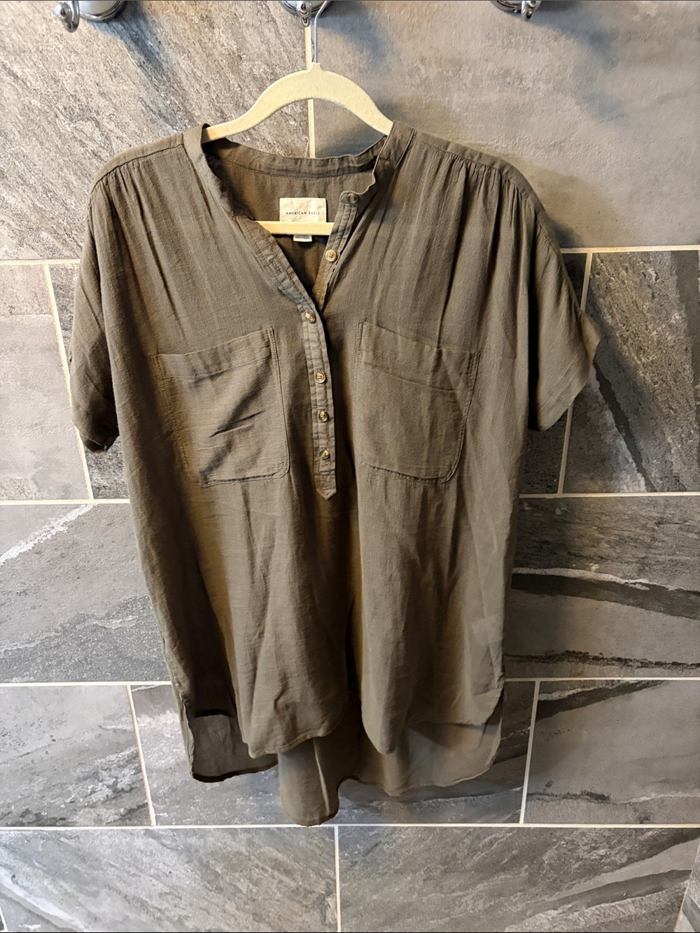American eagle oversized top